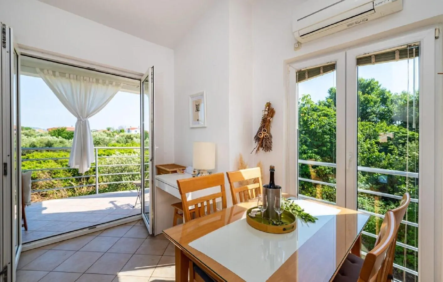 Apartment Mare Bibinje